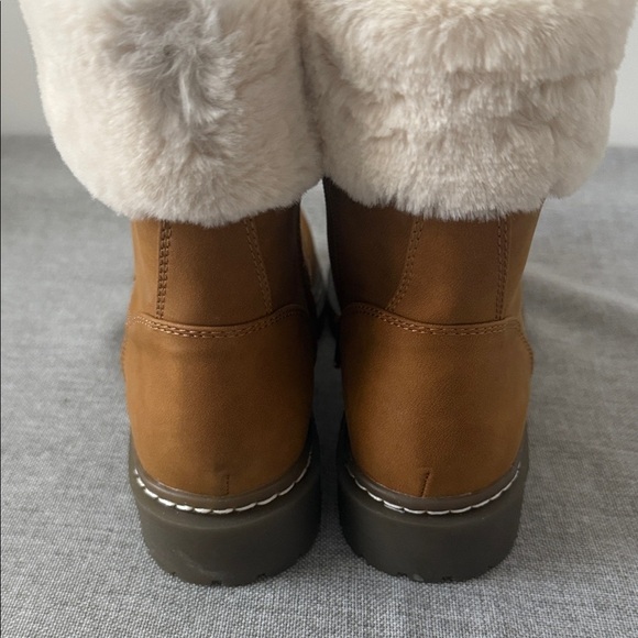 SM New York, leather Fur-Lined Women's Boots NWOT - Picture 4 of 11